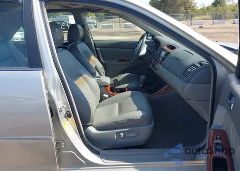 2004 Toyota Camry Xle V6 from USA, damaged, VIN 4T1BF30K24U585278